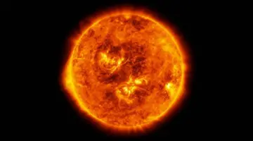 8 دقائق فقط قبل الكارثة.. ماذا يحدث للأرض إذا اختفت الشمس فجأة؟